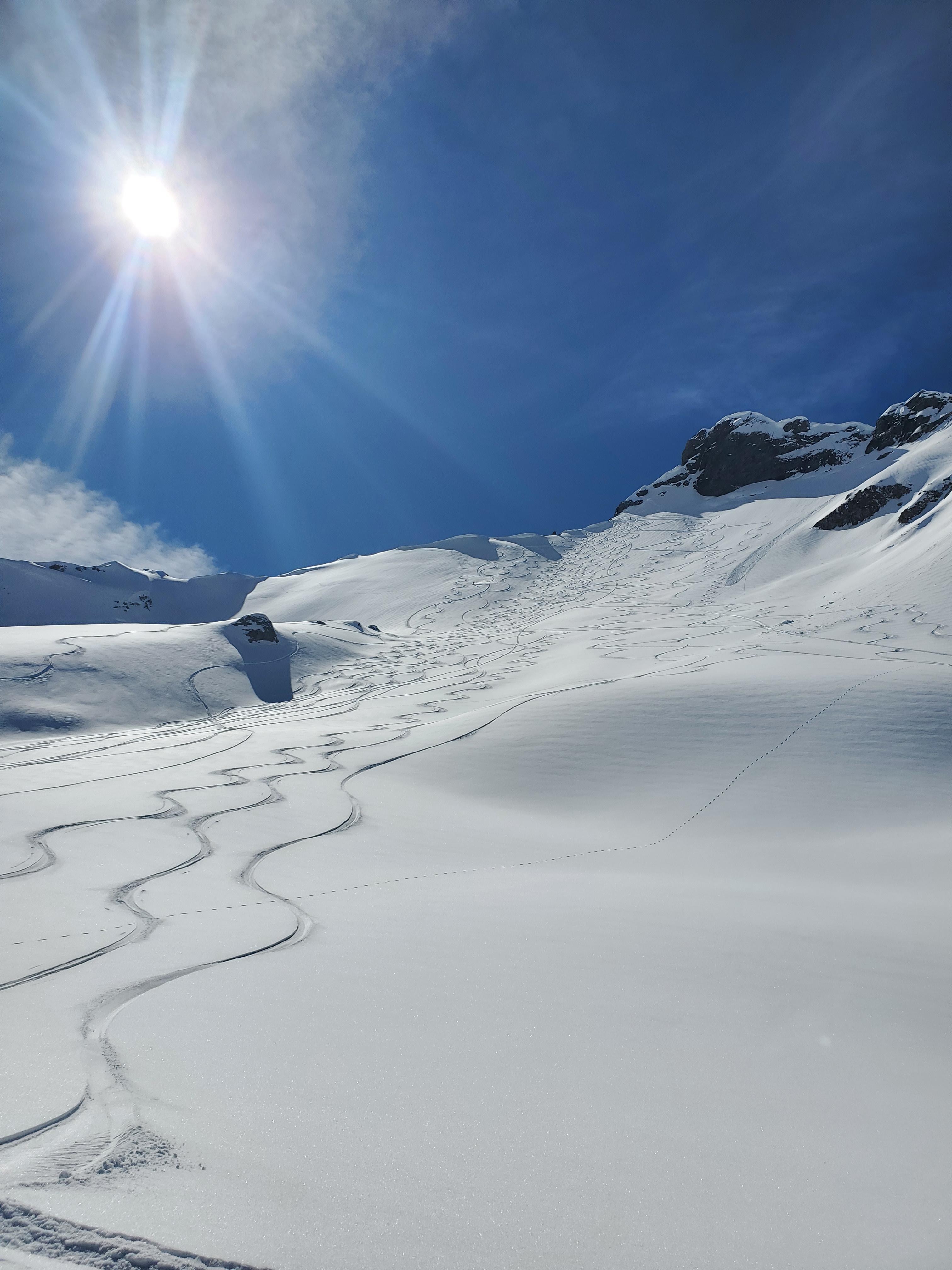 A big resort with quite pistes and great snow
